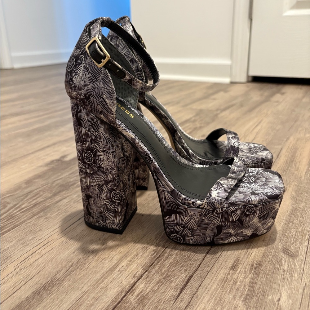 Express Floral Platform Heels